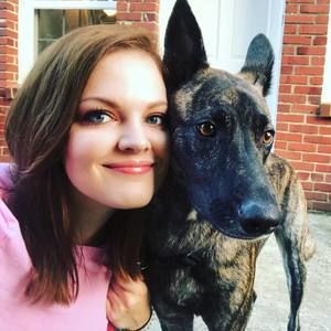 Meet your Posher, Caroline